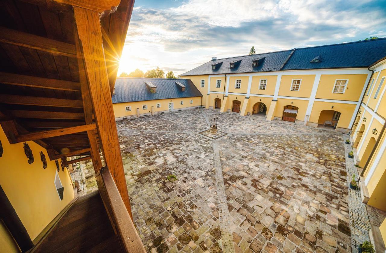 Chateau Hotel Rychvald